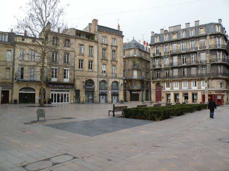  Place Saint-Projet